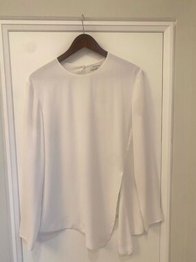 Babaton White Long Sleeve Asymmetric Blouse Size Medium